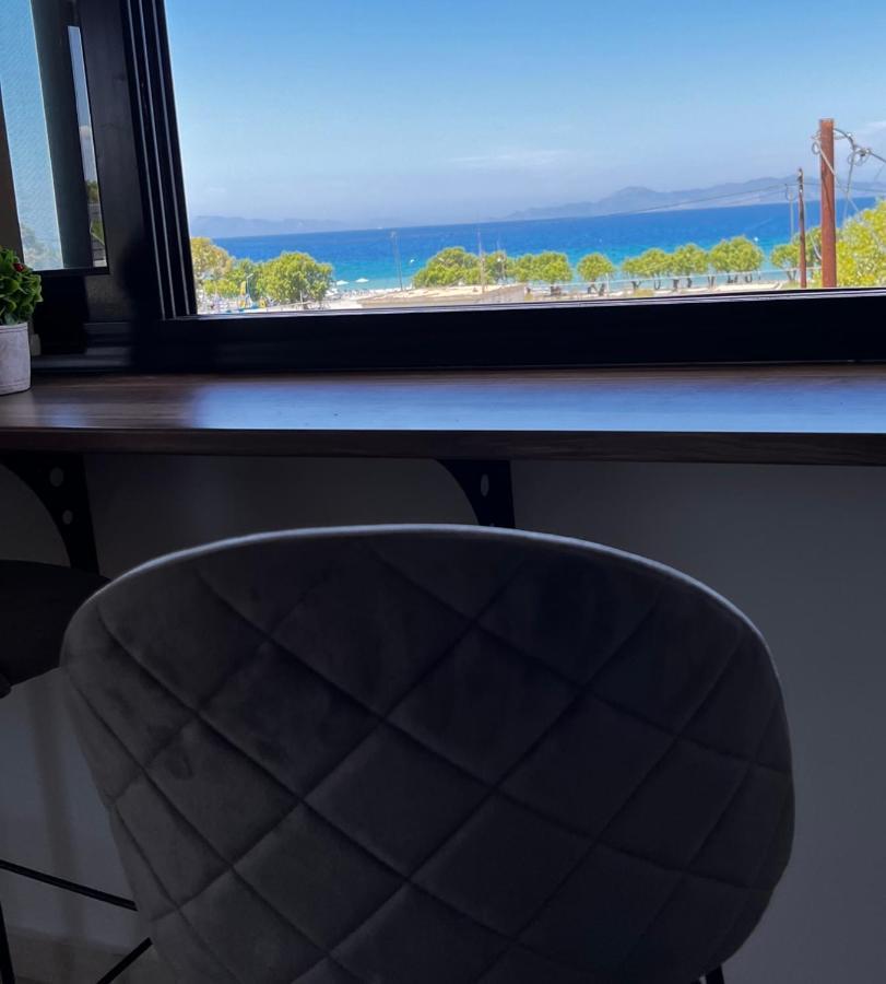Odyssea Top View & Hot Jacuzzi Front Beach Kremastí Екстериор снимка
